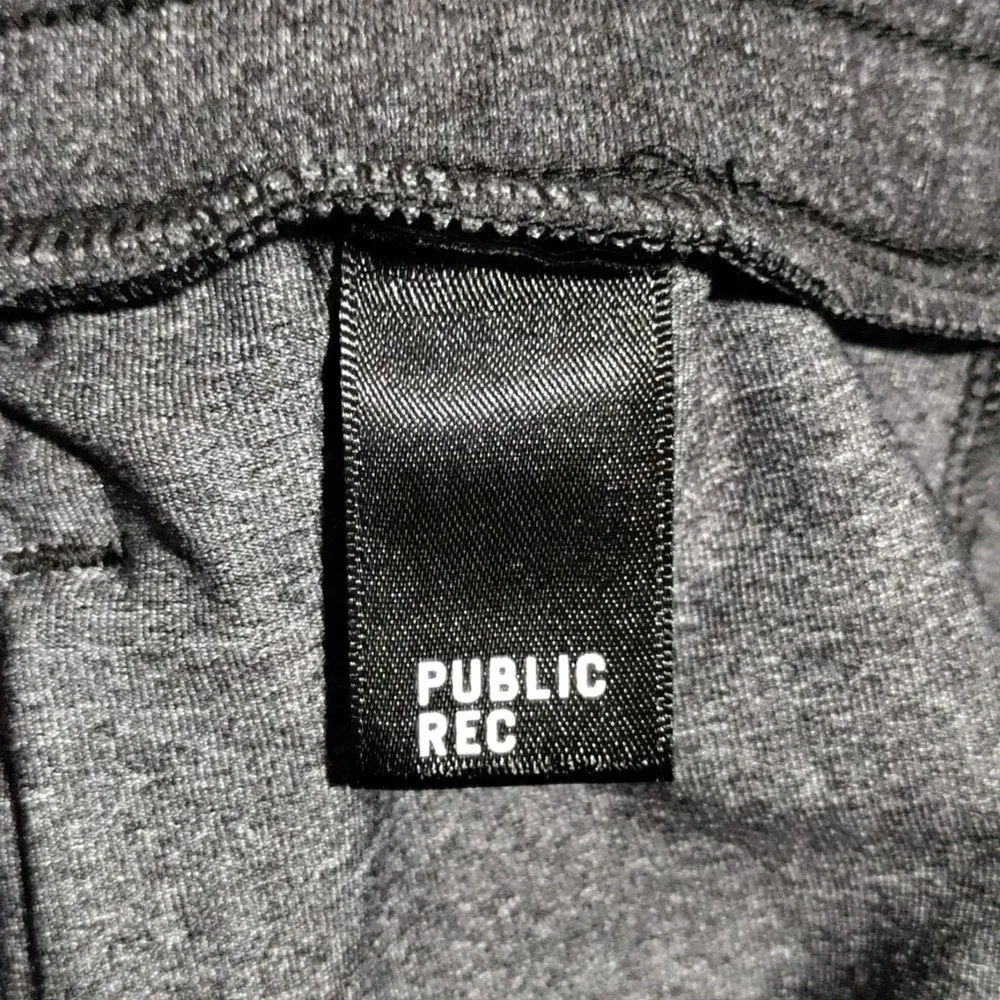 Public Rec Gamechanger Shorts Men 38 Heather Charcoal Performance Stretch Casual - Picture 7 of 15